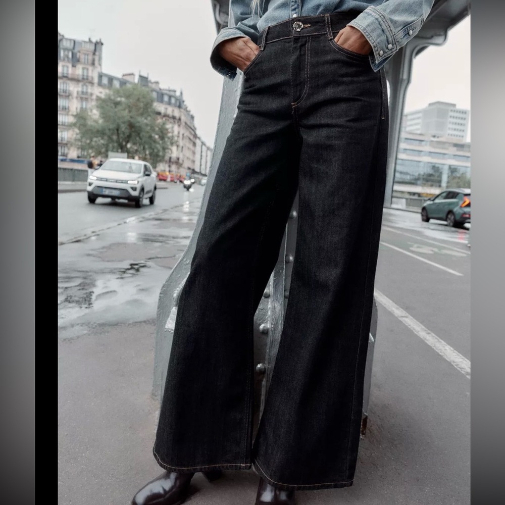 Zara Black High-Waist Wide-Leg Jeans - Picture 2 of 4